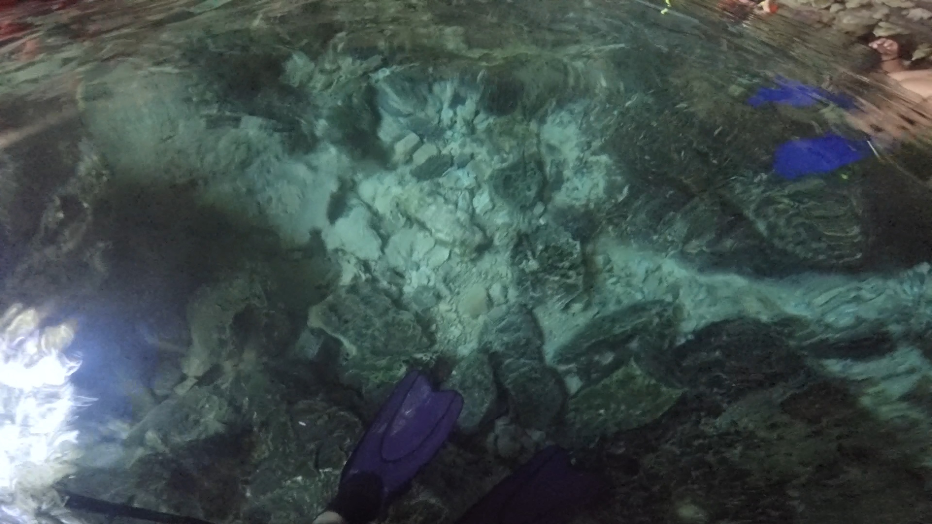 view off and underwater 01